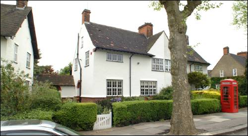 134 Hampstead Way a